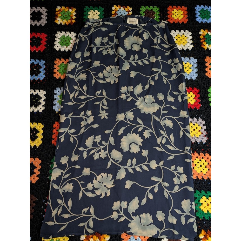Field Manor Floral Silk Skirt‎ Size Medium 8-10 Waist 28 Length 36